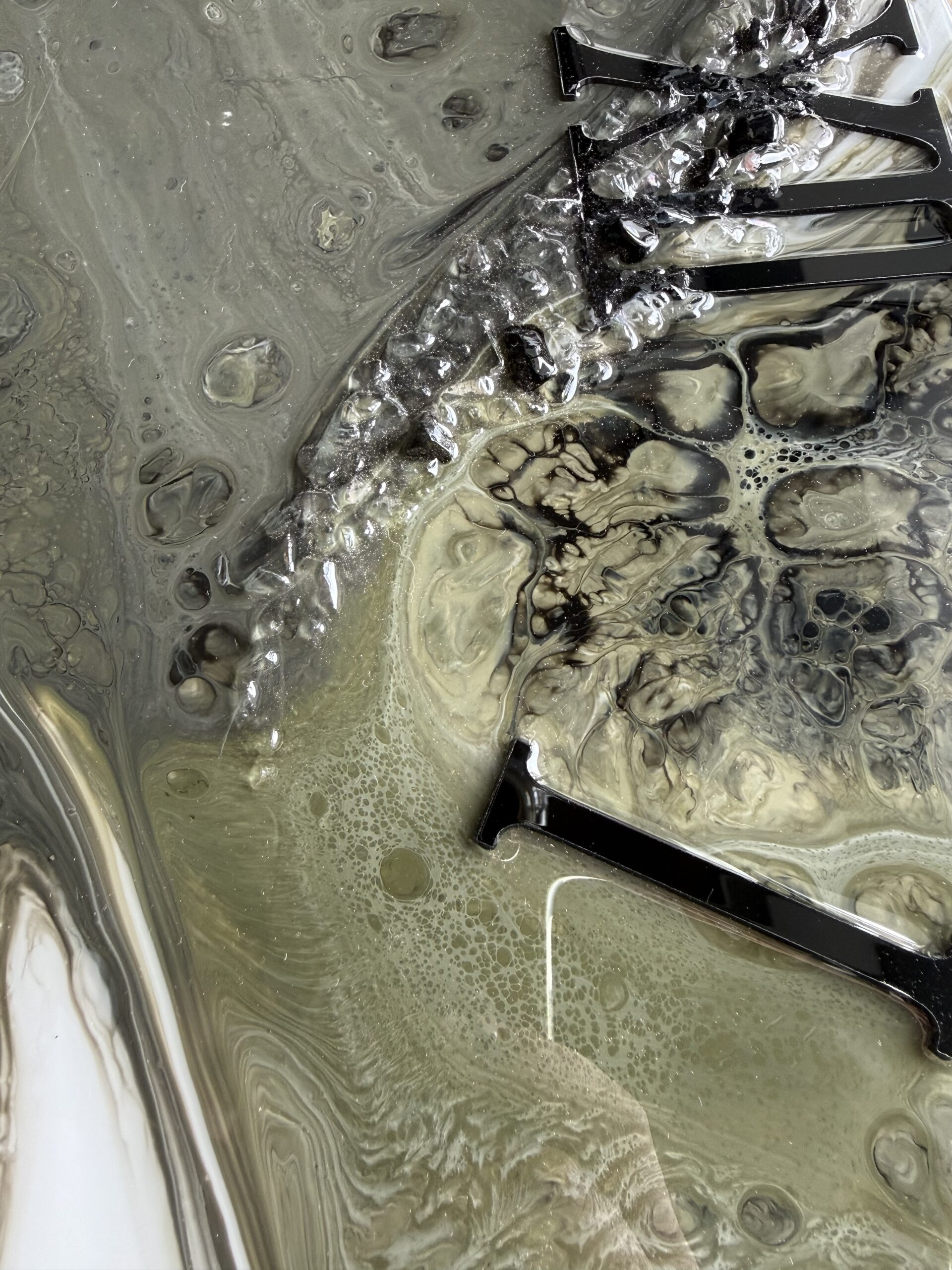 Horloge murale, 60cm - Kaki, noir, blanc – Image 4