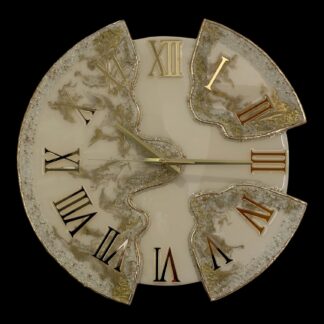 Horloge murale déstructurée, ivoire et or, 50cm